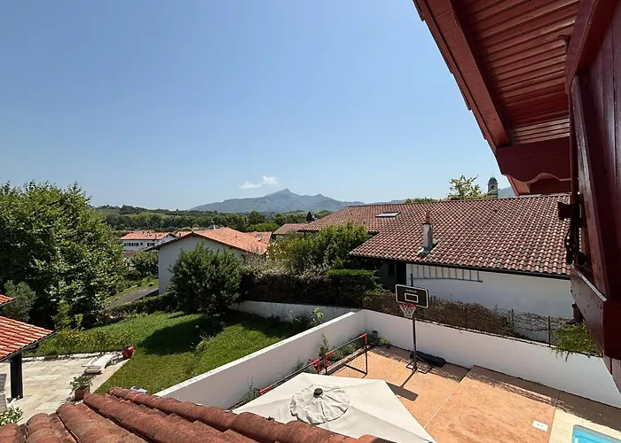 Belle Maison 10 Pers, Piscine Et Jardin A - Fr-1-239-1146